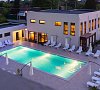 Club Resort Hotel OASIS Пицунда