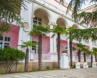 Отель Юстас (Алушта)